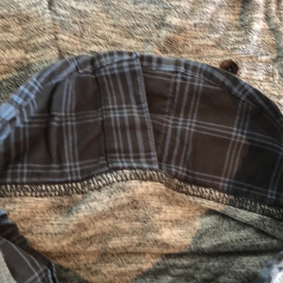 LOT 2 pieces 18mo-24mo toddler sweaters - Picture 6 of 6